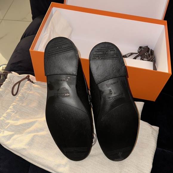 Hermes Grained Calfskin Mens Duke Loafer - Picture 4 of 4